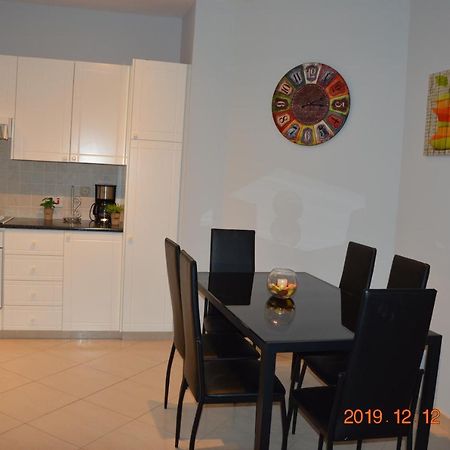 Luxury Apartment Paphos Ngoại thất bức ảnh
